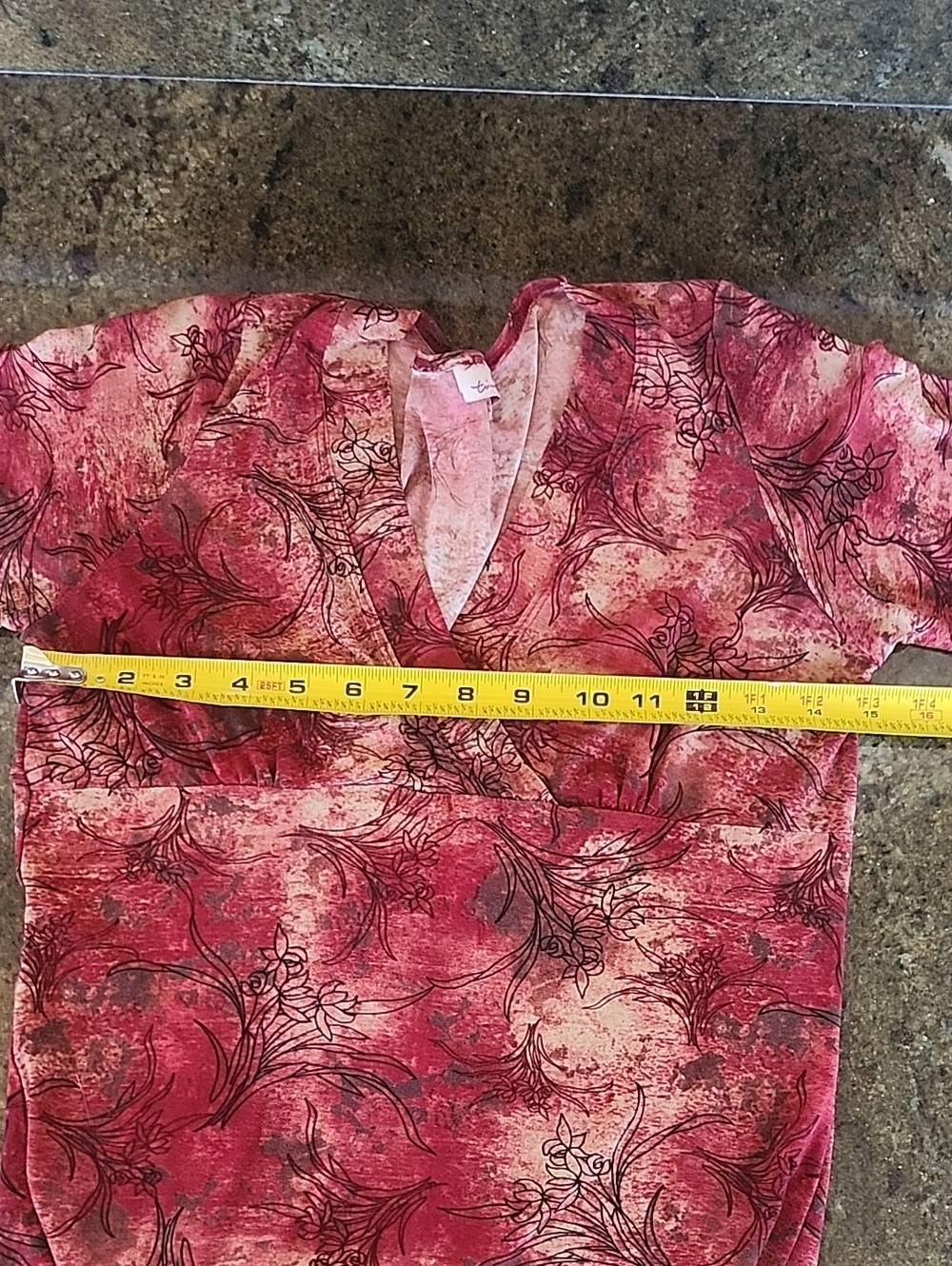 Women’s Y2K Red Surplice Neck Bell Sleeve Blouse - Elegant Printed Top - Picture 7 of 8